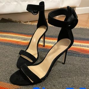 Banana Republic Heels women’s size 7.5